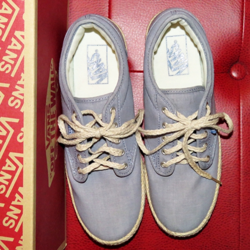 VANS Chambray Denim Atwood Sneaker - NIB - Sz 8.5 - Picture 6 of 7